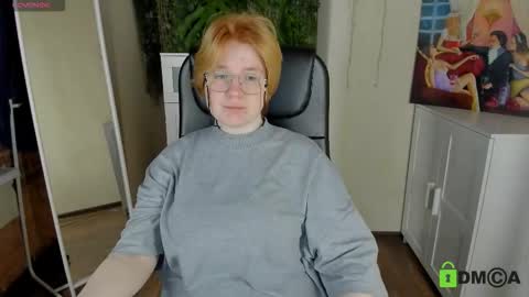 Katerina online show from 11/18/25, 08:46