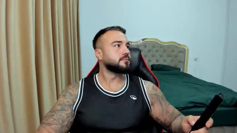  Javi  online show from 12/05/25, 06:00