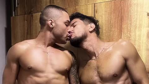 Javier online show from 02/16/25, 01:47