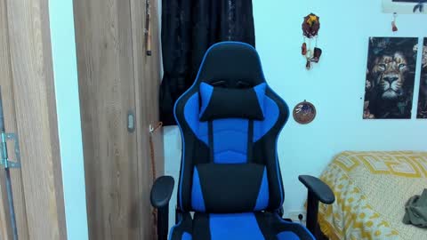 Javier online show from 12/29/24, 08:37