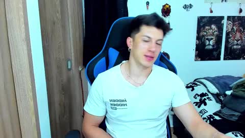 Javier online show from 02/16/25, 10:21