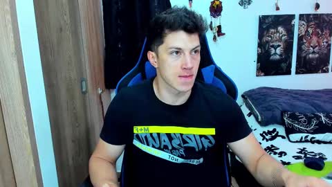 Javier online show from 02/19/25, 06:21