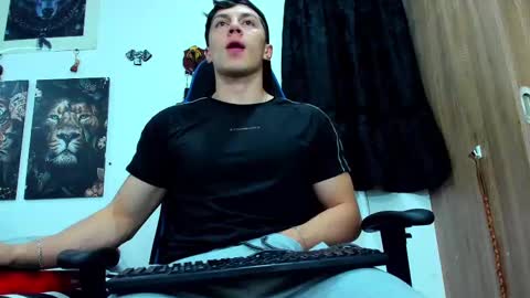 Javier online show from 03/02/25, 03:24