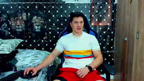 Javier online show from 02/20/26, 07:03