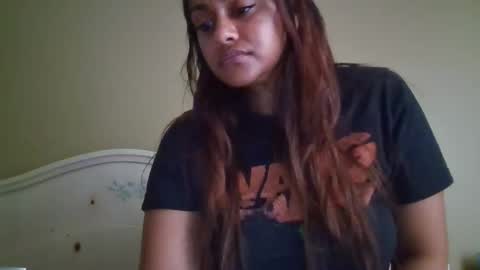 Snapshot of javinarose chatting on 06/03/26, 08:47 javinarose online show from 06/03/26, 08:47