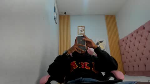 Snapshot of jax_maliq chatting on 10/15/25, 06:08 jax_maliq online show from 10/15/25, 06:08