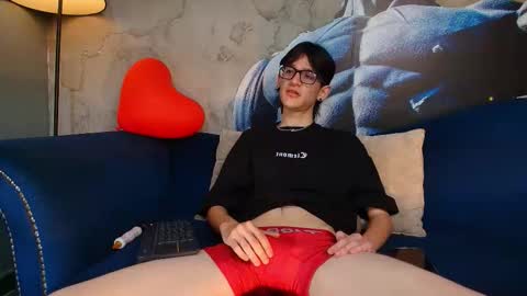 Jax Valentine online show from 02/20/26, 11:27