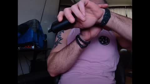 jaxjohnson12 online show from 11/03/25, 06:53