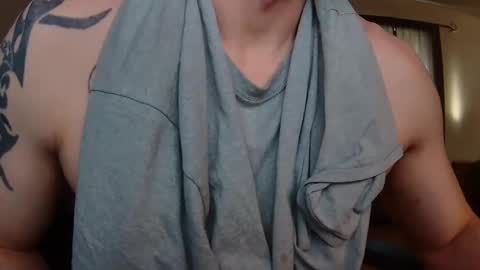 jaxjohnson12 online show from 04/17/26, 12:19