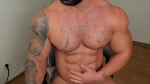 Snapshot of jaxonhunk chatting on 12/02/24, 03:58 JaxonHunk online show from 12/02/24, 03:58