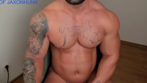 Snapshot of jaxonhunk chatting on 01/06/25, 03:09 JaxonHunk online show from 01/06/25, 03:09