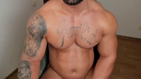 Snapshot of jaxonhunk chatting on 01/22/25, 05:05 JaxonHunk online show from 01/22/25, 05:05