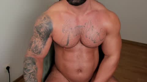 Snapshot of jaxonhunk chatting on 01/29/25, 02:30 JaxonHunk online show from 01/29/25, 02:30