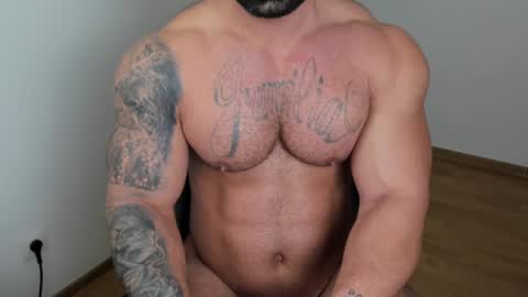 Snapshot of jaxonhunk chatting on 02/11/25, 03:40 JaxonHunk online show from 02/11/25, 03:40