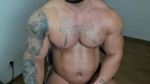 Snapshot of jaxonhunk chatting on 02/18/25, 04:15 JaxonHunk online show from 02/18/25, 04:15