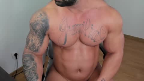 Snapshot of jaxonhunk chatting on 02/23/25, 07:55 JaxonHunk online show from 02/23/25, 07:55