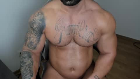 Snapshot of jaxonhunk chatting on 03/02/25, 07:23 JaxonHunk online show from 03/02/25, 07:23