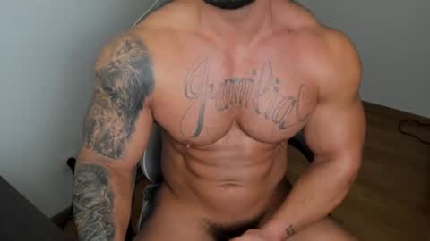 Snapshot of jaxonhunk chatting on 03/10/25, 05:22 JaxonHunk online show from 03/10/25, 05:22