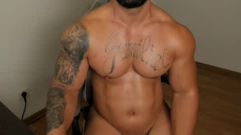 Snapshot of jaxonhunk chatting on 09/10/25, 12:32 JaxonHunk online show from 09/10/25, 12:32