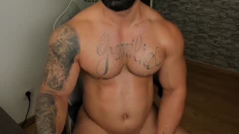 Snapshot of jaxonhunk chatting on 09/25/25, 08:45 JaxonHunk online show from 09/25/25, 08:45
