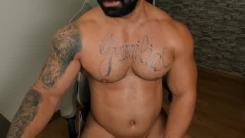 Snapshot of jaxonhunk chatting on 09/26/25, 09:30 JaxonHunk online show from 09/26/25, 09:30