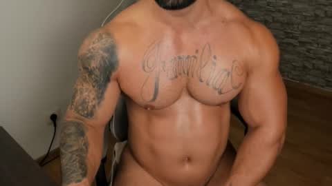 Snapshot of jaxonhunk chatting on 10/03/25, 09:23 JaxonHunk online show from 10/03/25, 09:23