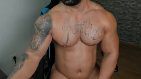 JaxonHunk online show from 10/29/25, 02:25