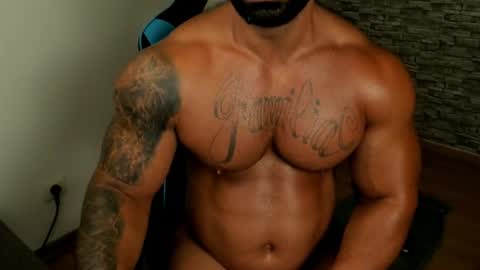 Snapshot of jaxonhunk chatting on 07/09/26, 03:21 JaxonHunk online show from 07/09/26, 03:21