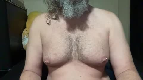 Snapshot of jaxsontuber chatting on 09/22/25, 10:06 Jaxson online show from 09/22/25, 10:06