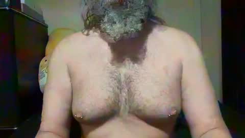 Snapshot of jaxsontuber chatting on 09/23/25, 10:18 Jaxson online show from 09/23/25, 10:18