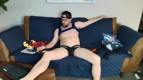 Snapshot of jaxxxspade chatting on 02/06/25, 02:22 Jaxxx Spade online show from 02/06/25, 02:22