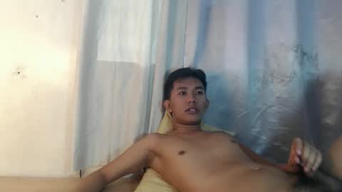 Snapshot of jay_xxx24 chatting on 06/06/26, 10:25 jay_xxx24 online show from 06/06/26, 10:25