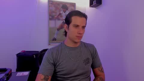 Jay Alvarrez online show from 02/10/26, 07:51