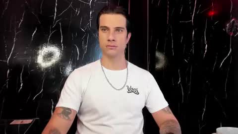 Jay Alvarrez online show from 08/01/26, 11:42