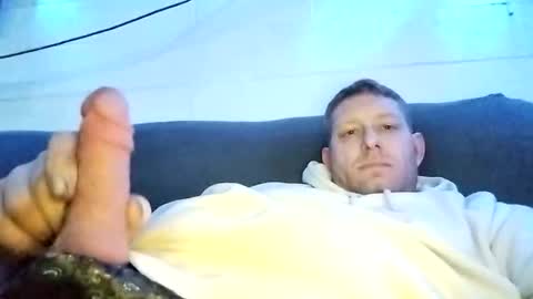 Snapshot of jaybird087312 chatting on 02/21/26, 02:29 jaybird087312 online show from 02/21/26, 02:29