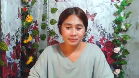 Snapshot of jayca20880 chatting on 07/22/26, 02:42 JAYCA online show from 07/22/26, 02:42
