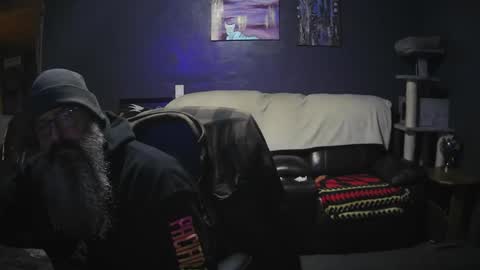 Grand Zaddy or Jay its casual online show from 10/17/25, 07:22