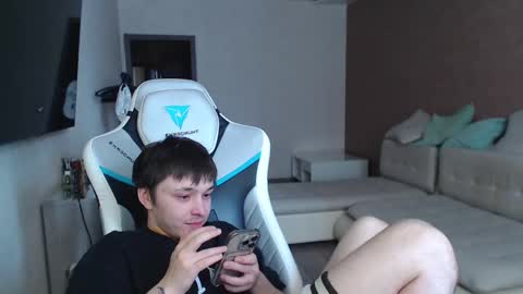 Jayce online show from 02/24/25, 11:21