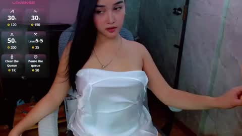 Jayda Khalifa  online show from 06/04/26, 07:53
