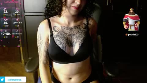 Snapshot of jaydensalvatore_ chatting on 02/15/25, 01:10      online show from 02/15/25, 01:10