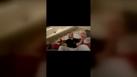 Snapshot of jayfrance40 chatting on 02/06/26, 06:55 Jay online show from 02/06/26, 06:55