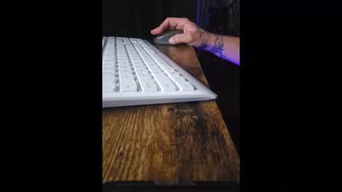 jayholew online show from 04/05/26, 08:55