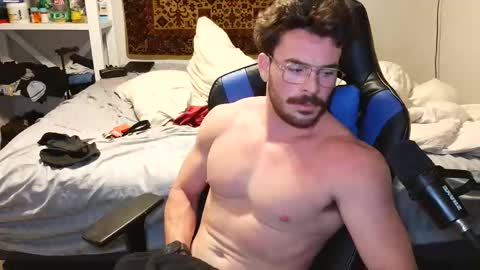 Snapshot of jaypipeahoe chatting on 11/11/25, 06:08 jaypipeahoe online show from 11/11/25, 06:08