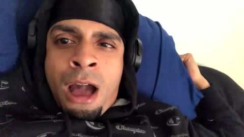 Snapshot of jaysofly89 chatting on 11/10/25, 03:44 Jayfly online show from 11/10/25, 03:44