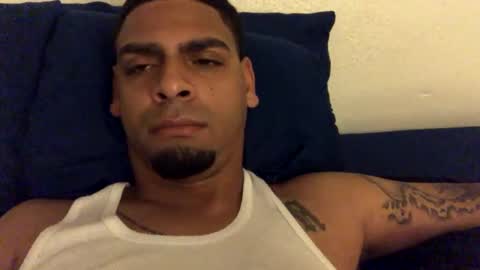 Snapshot of jaysofly89 chatting on 11/18/25, 10:52 Jayfly online show from 11/18/25, 10:52