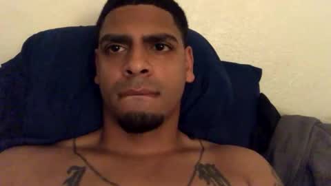 Snapshot of jaysofly89 chatting on 11/21/25, 12:04 Jayfly online show from 11/21/25, 12:04