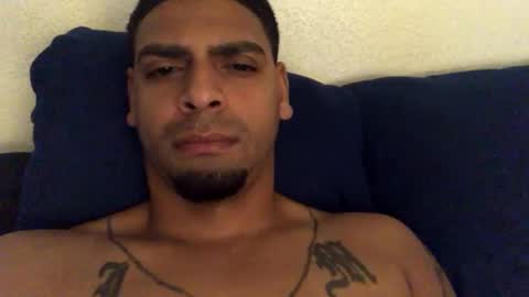 Snapshot of jaysofly89 chatting on 12/18/25, 12:33 Jayfly online show from 12/18/25, 12:33