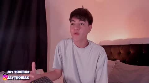 Snapshot of jaythomax chatting on 12/20/24, 08:12 jaythomax online show from 12/20/24, 08:12