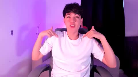 jaythomax online show from 11/08/25, 10:41