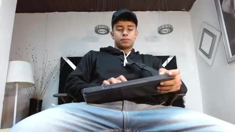 jaze_bradley online show from 03/12/25, 11:09